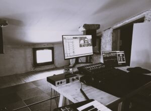 Film ed4 1 1 300x221